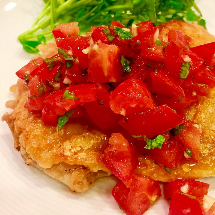 トマトバジルソースのチキンステーキ